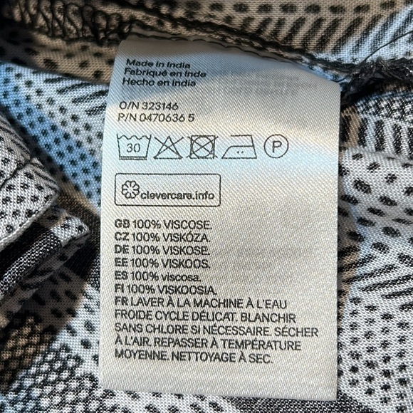 H&M DIVIDED Black & White Print Romper Size 8 - Picture 7 of 7